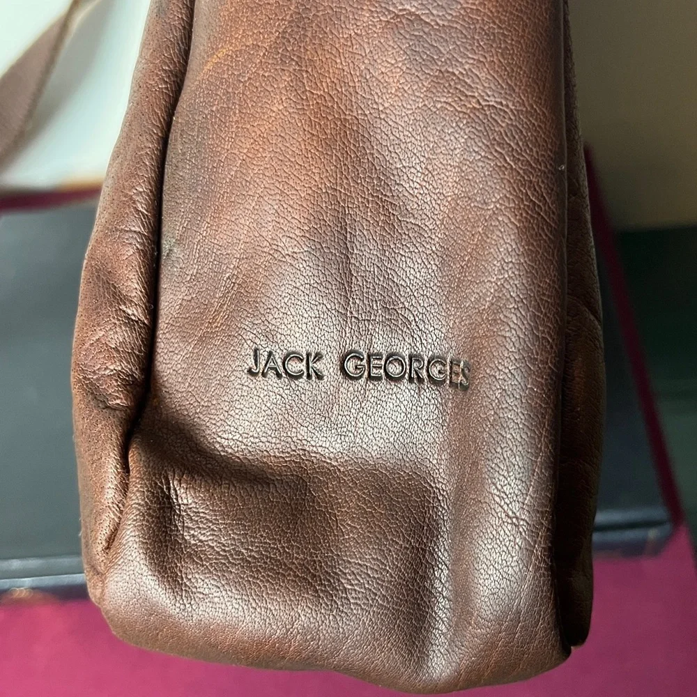 Jack Georges Brown Genuine Leather Voyager Horseshoe Crossbody Bag - Picture 4 of 14